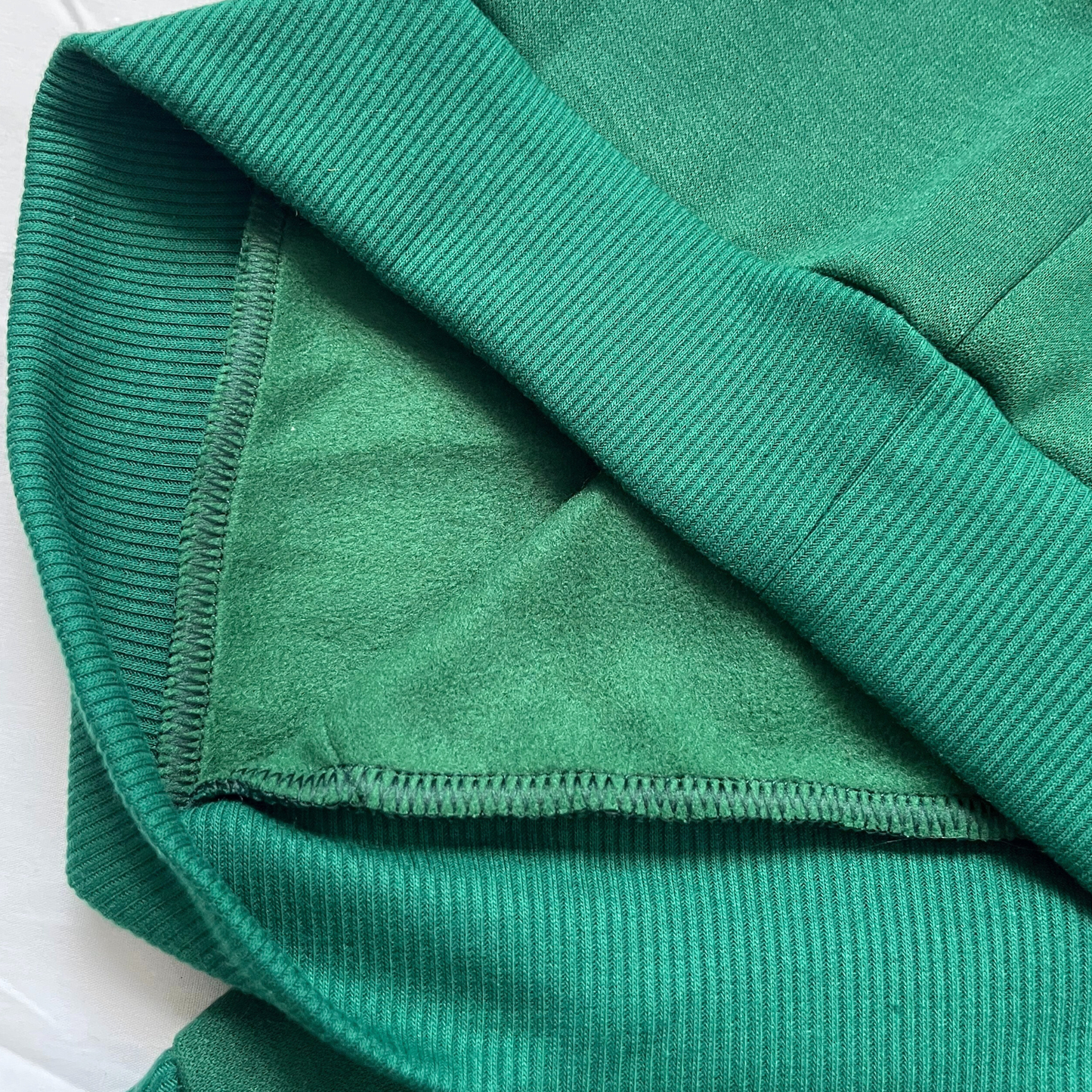 Buzo con capota - verde