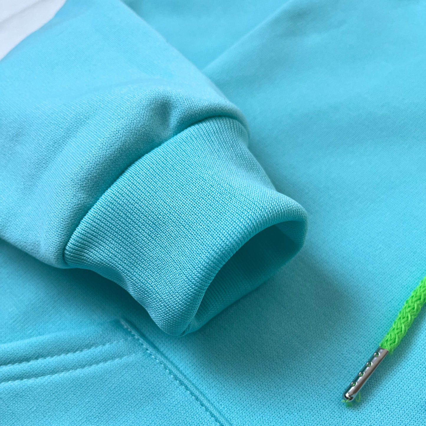 Buzo con capota - Aguamarina